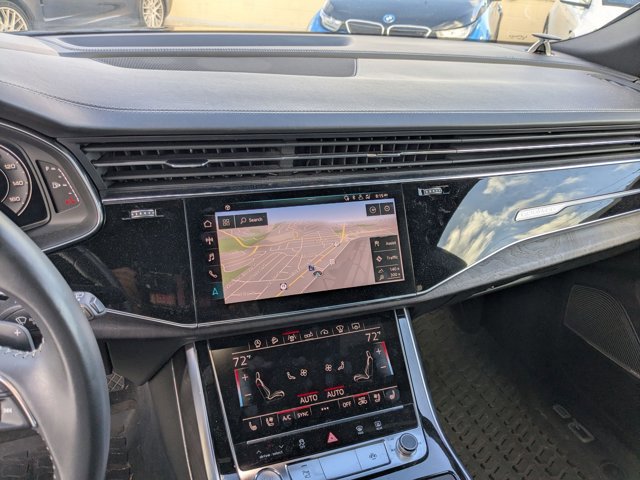 Used 2019 Audi Q8 Prestige image 12