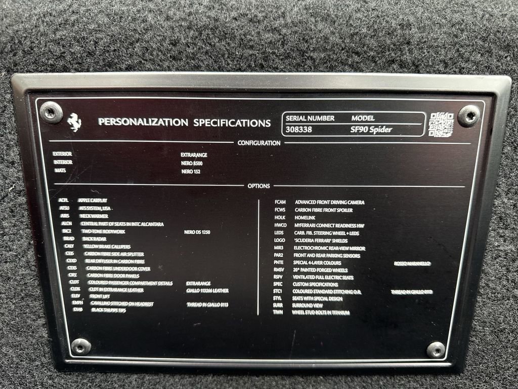 Used 2024 Ferrari SF90 Spider image 26