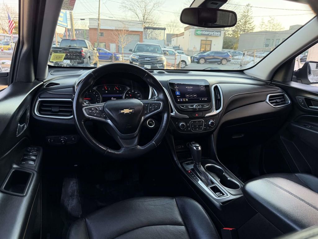 Used 2020 Chevrolet Equinox Premier image 28