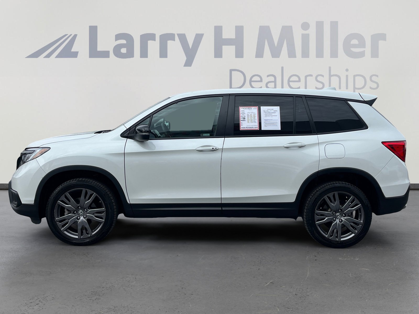 Used 2020 Honda Passport EX-L image 2