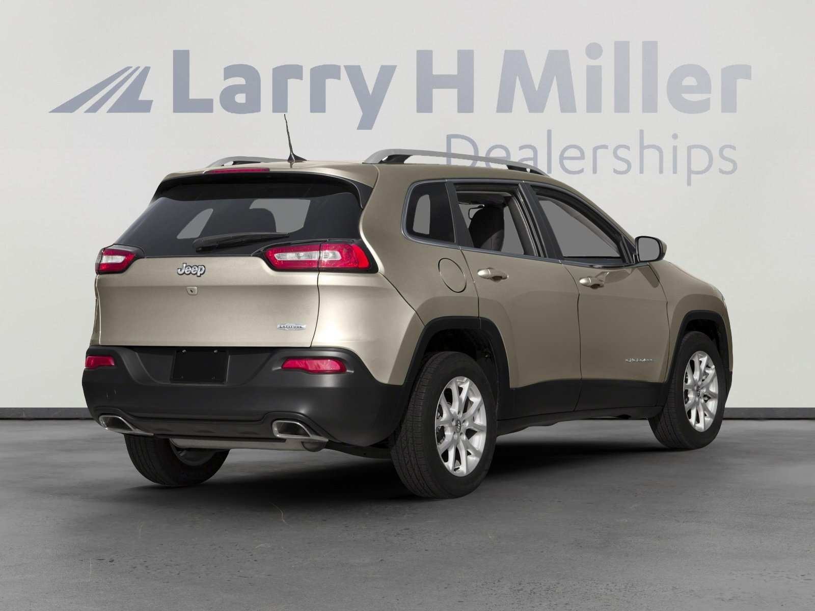 Used 2016 Jeep Cherokee Latitude w/ Comfort/Convenience Group AWD/4WD image 2