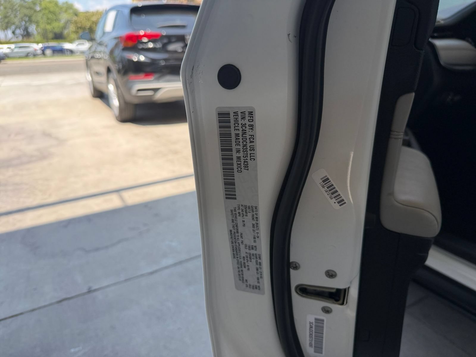 Used 2025 Jeep Compass Limited AWD/4WD image 30