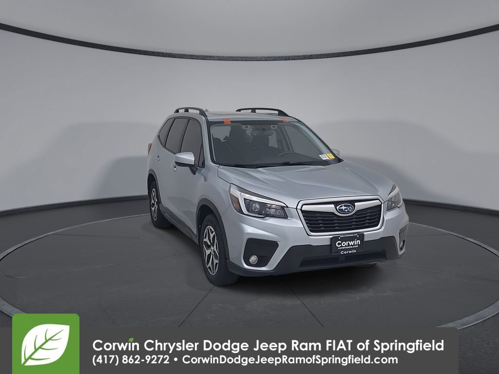 Used 2021 Subaru Forester Premium AWD/4WD image 3