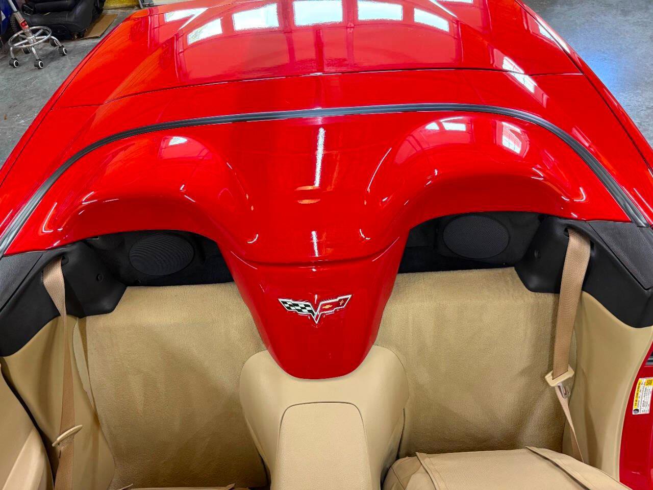 Used 2007 Chevrolet Corvette Convertible w/ Preferred Equipment Group image 35