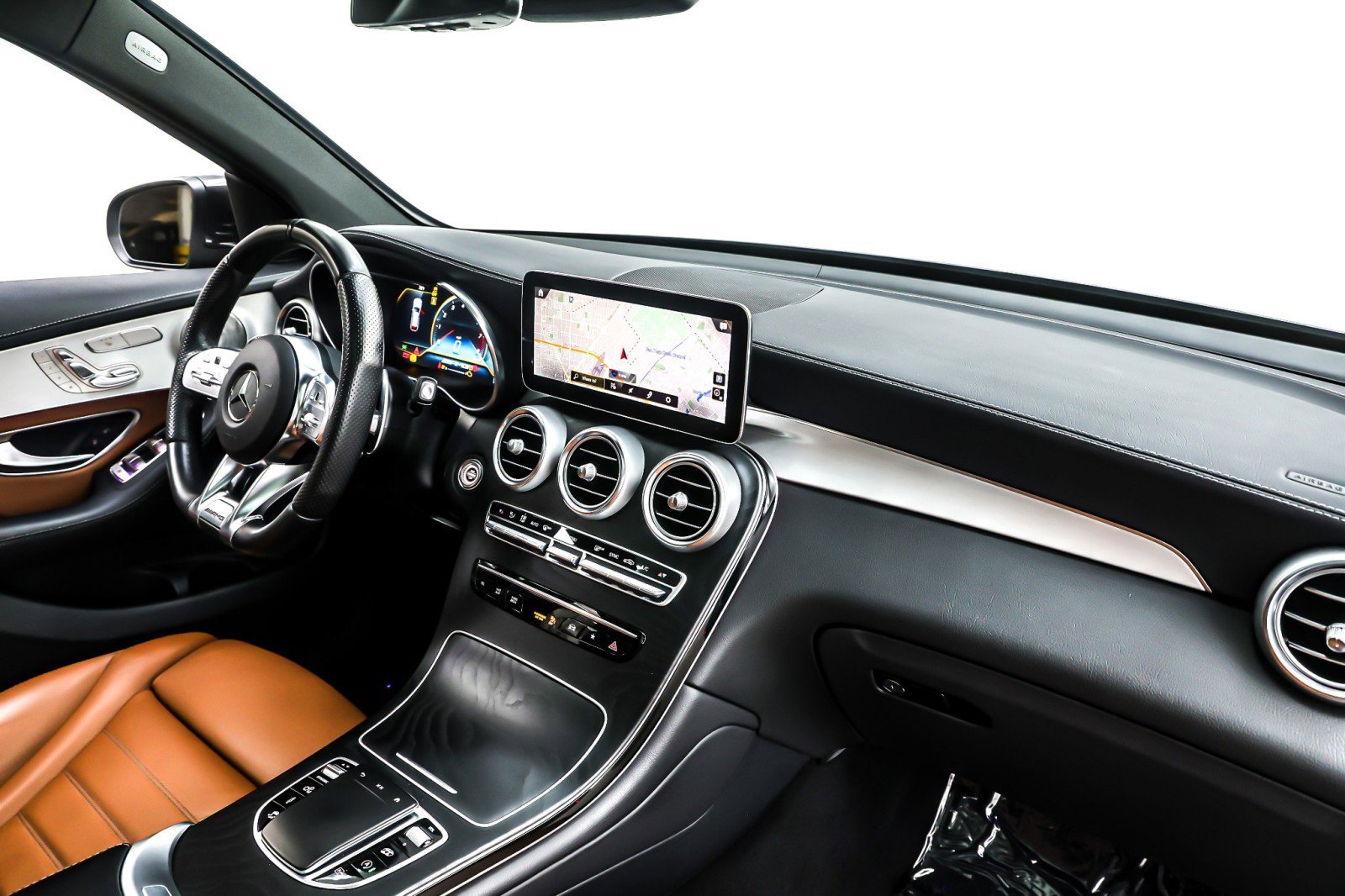 Used 2022 Mercedes-Benz GLC 43 AMG 4MATIC image 17