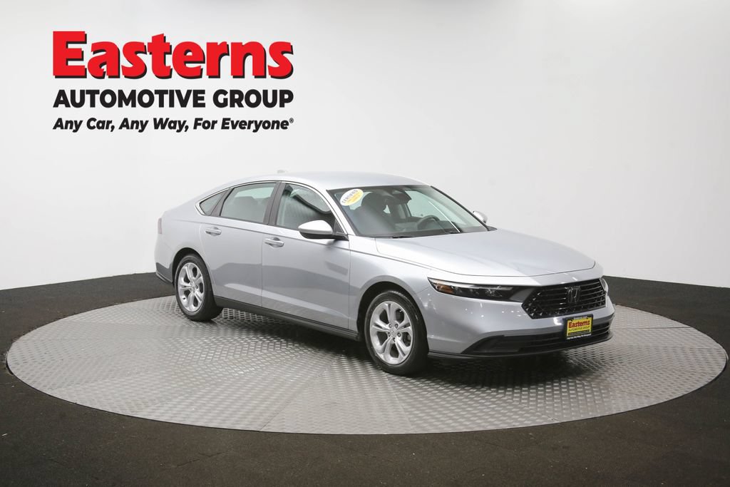 Used 2025 Honda Accord LX image 48