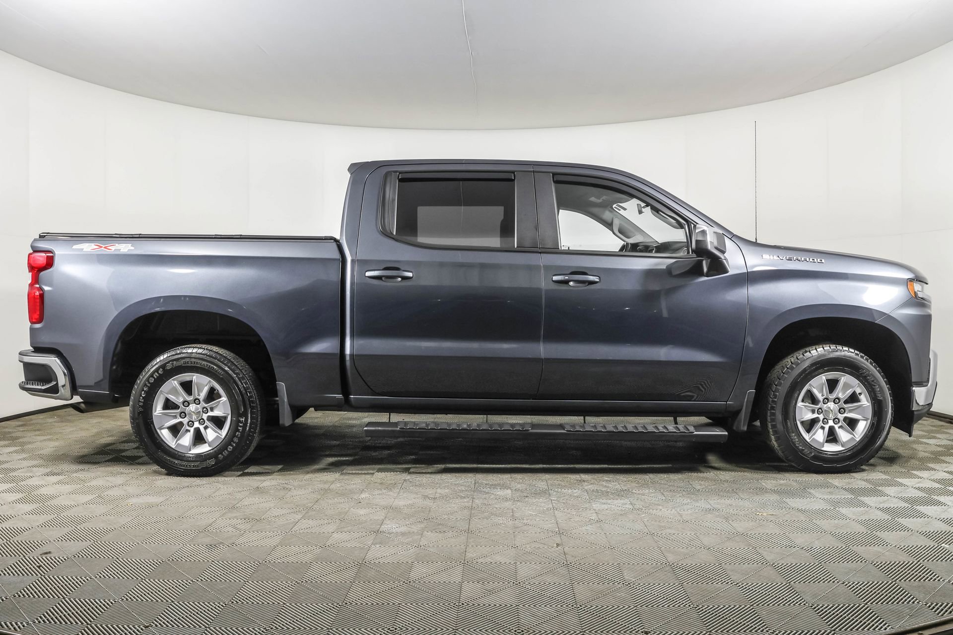 Used 2021 Chevrolet Silverado 1500 LT image 12