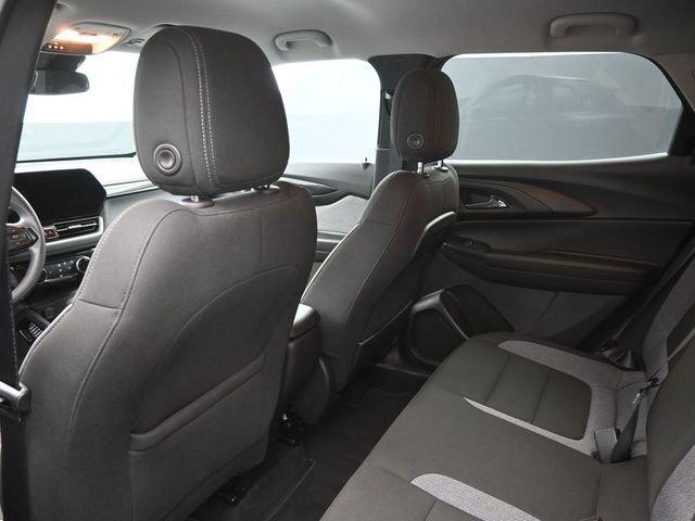 Used 2025 Chevrolet TrailBlazer LT FWD image 23