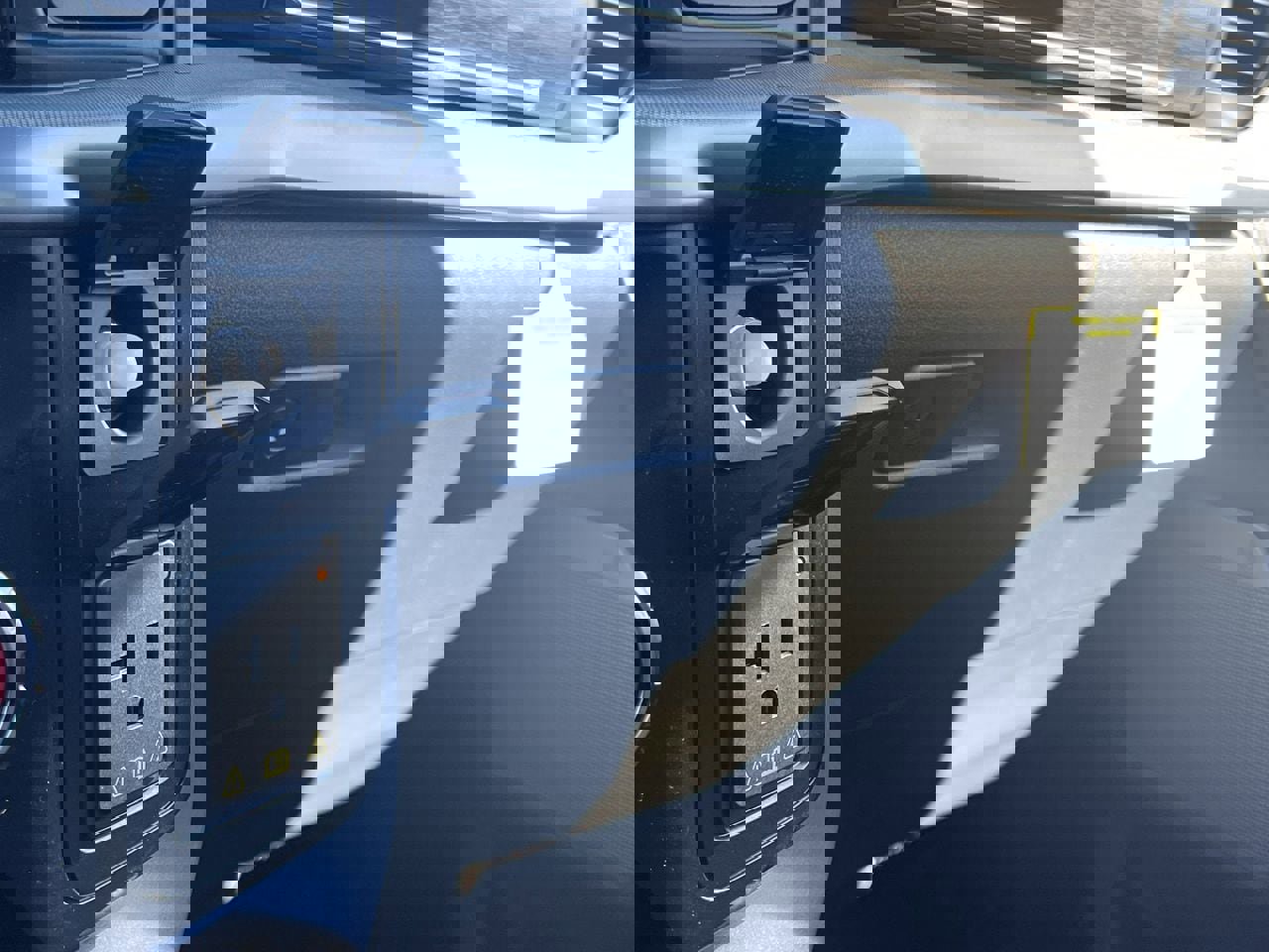 New 2026 Ford F150 Lariat w/ Equipment Group 501A Mid image 10