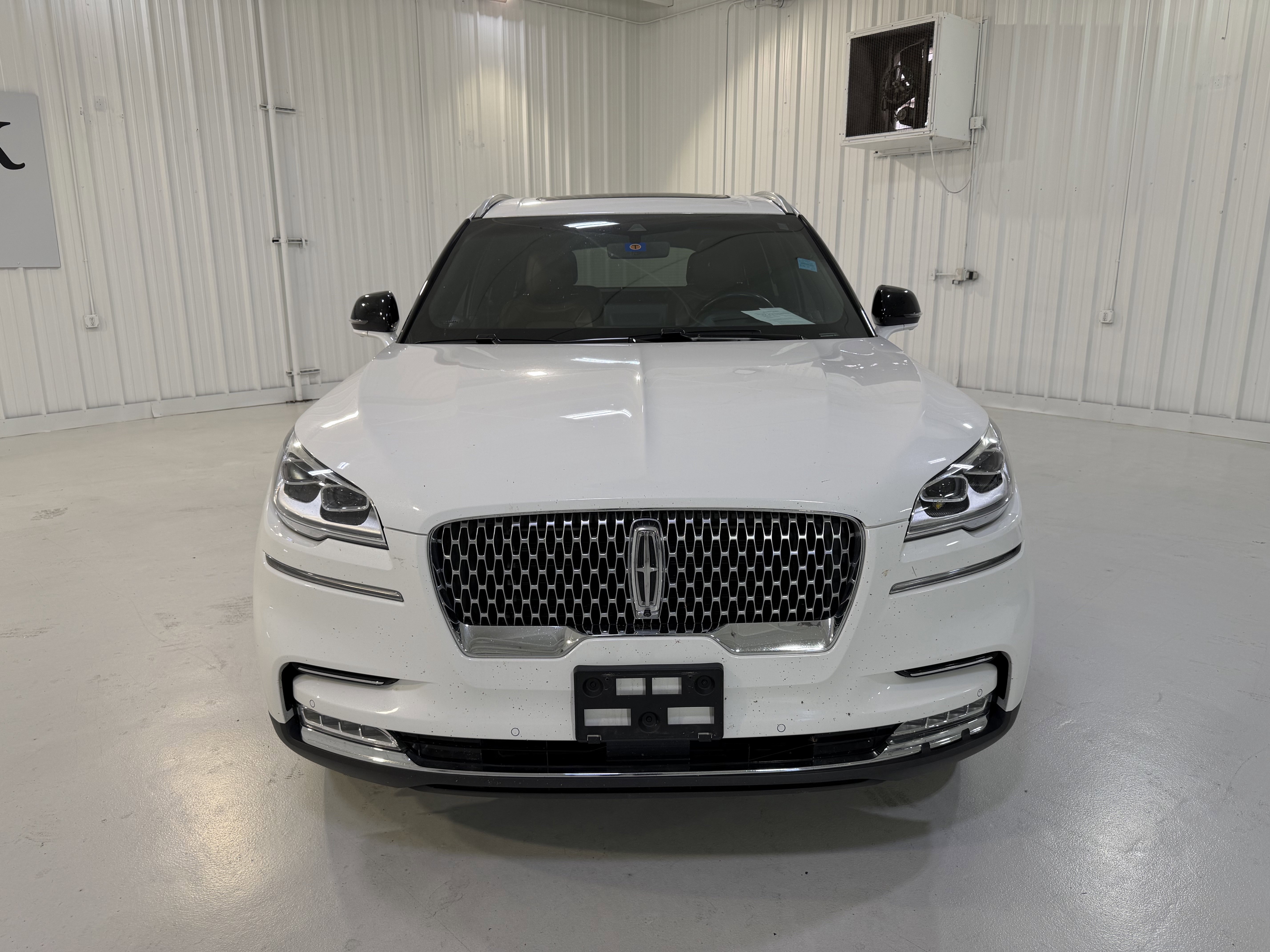 Used 2021 Lincoln Aviator Reserve w/ Equipment Group 202A AWD/4WD image 8