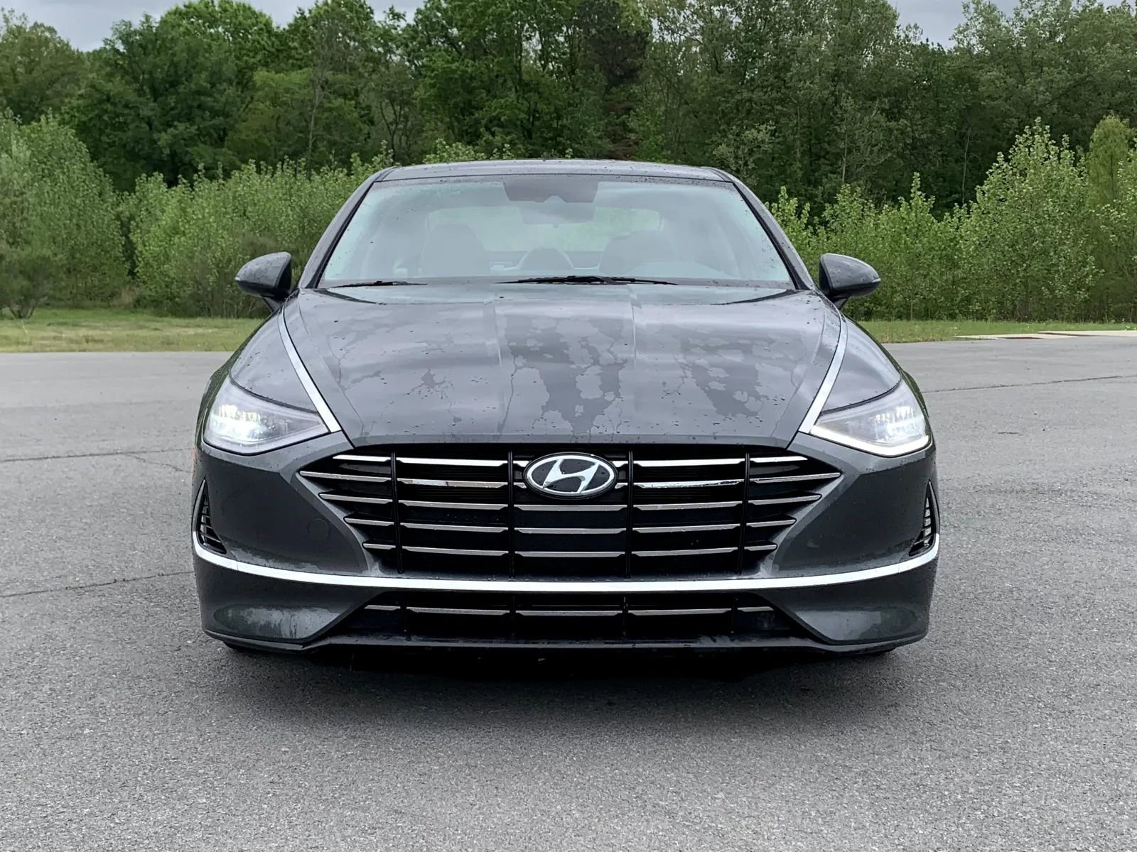 Used 2023 Hyundai Sonata SE w/ Cargo Package FWD image 2