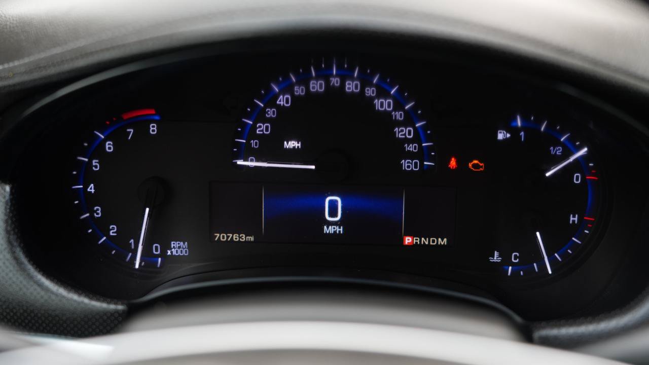 Used 2015 Cadillac XTS Luxury FWD image 14