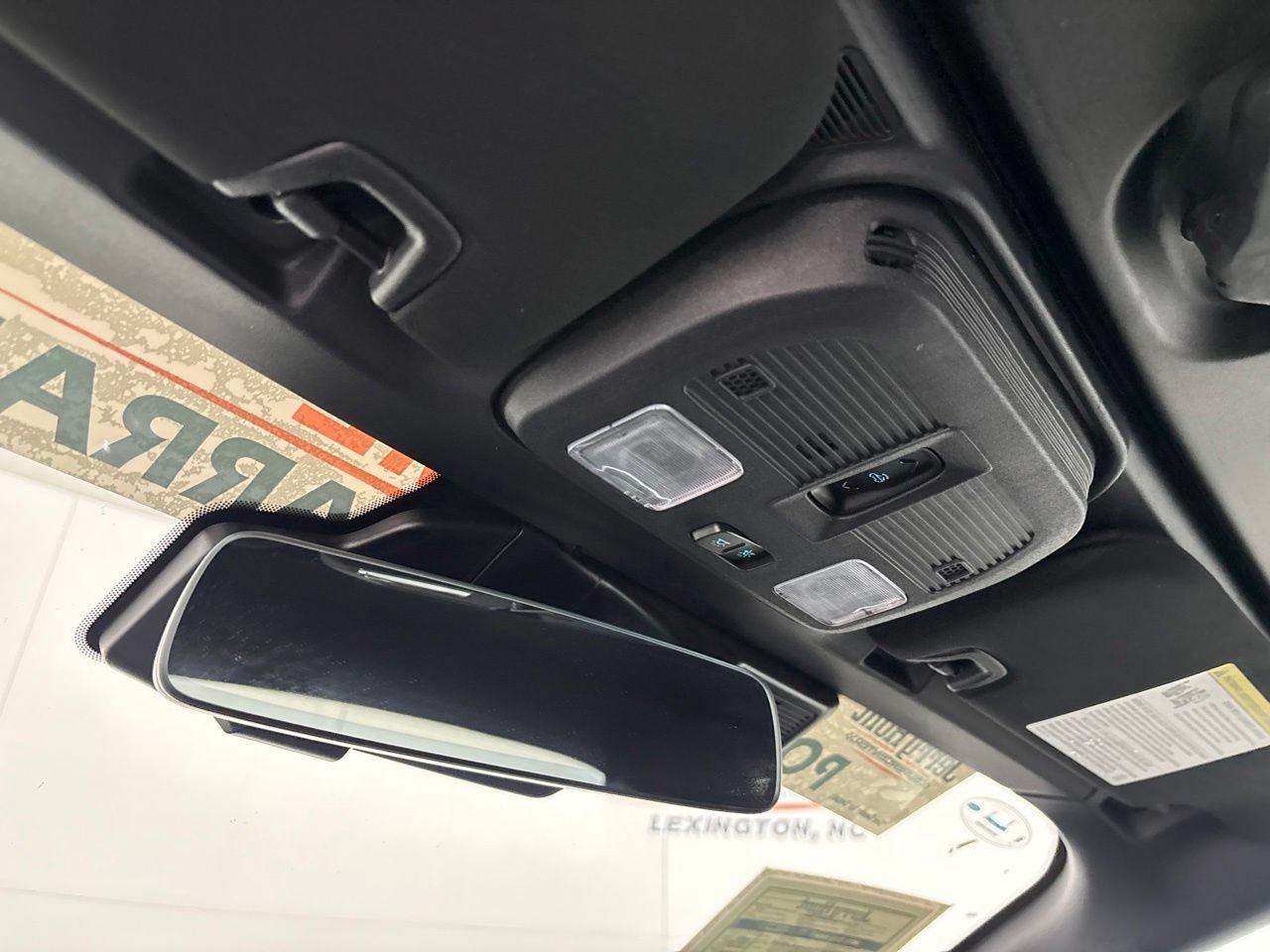 Used 2025 Ford Mustang Premium RWD image 19
