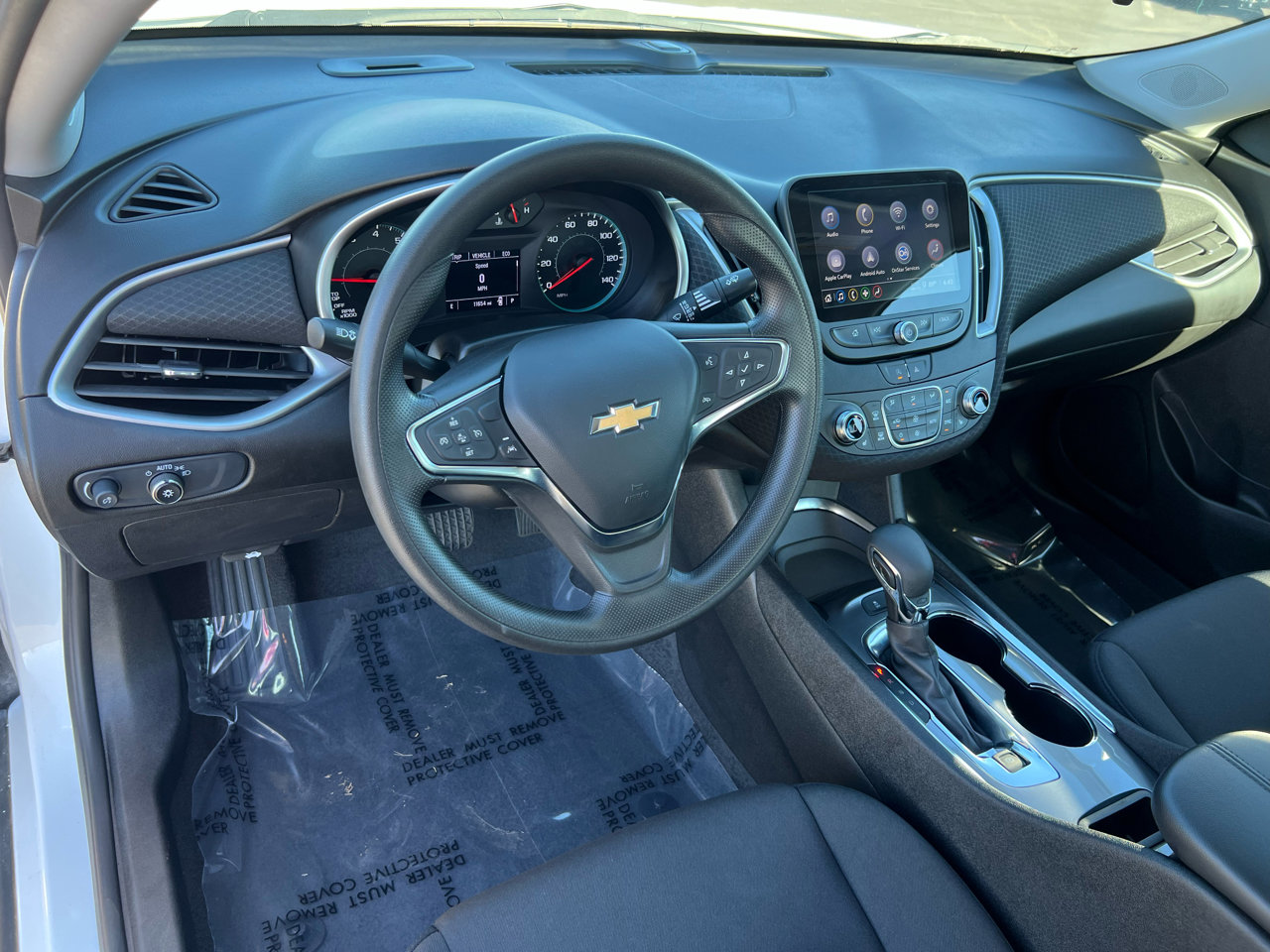 Used 2025 Chevrolet Malibu LT image 32