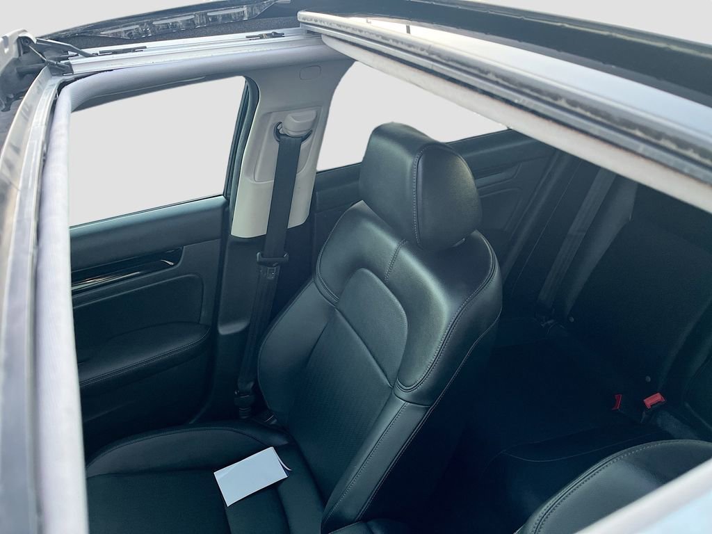 Used 2024 Honda Civic Touring image 21