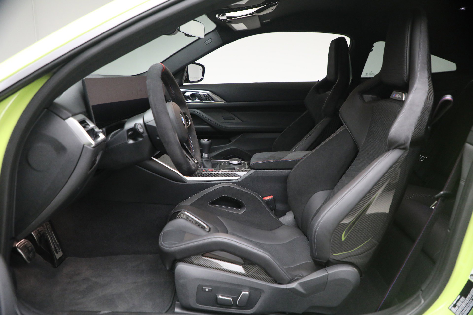 Used 2025 BMW M4 Coupe w/ M Carbon Exterior Package image 14