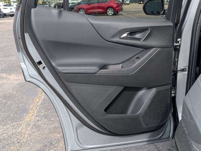 New 2026 Chevrolet Equinox LT w/ Convenience Package II FWD image 8