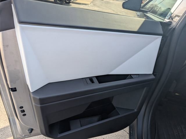 Used 2024 Tesla Cybertruck Cyberbeast image 11