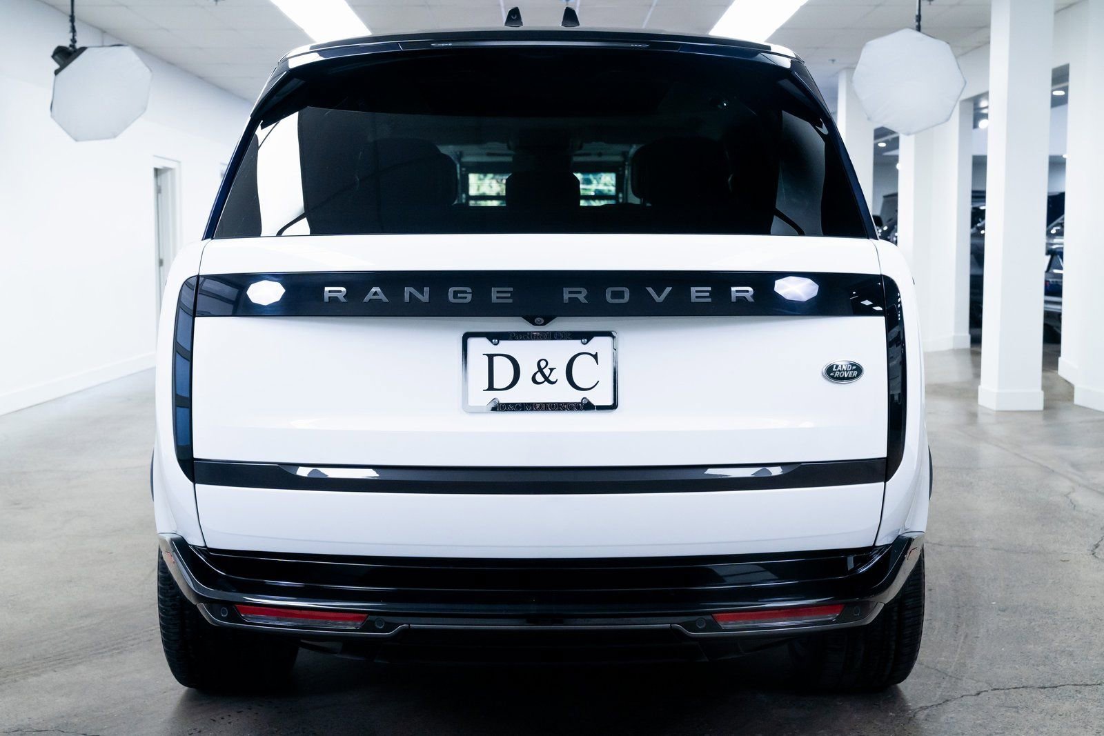 Used 2022 Land Rover Range Rover SE image 5