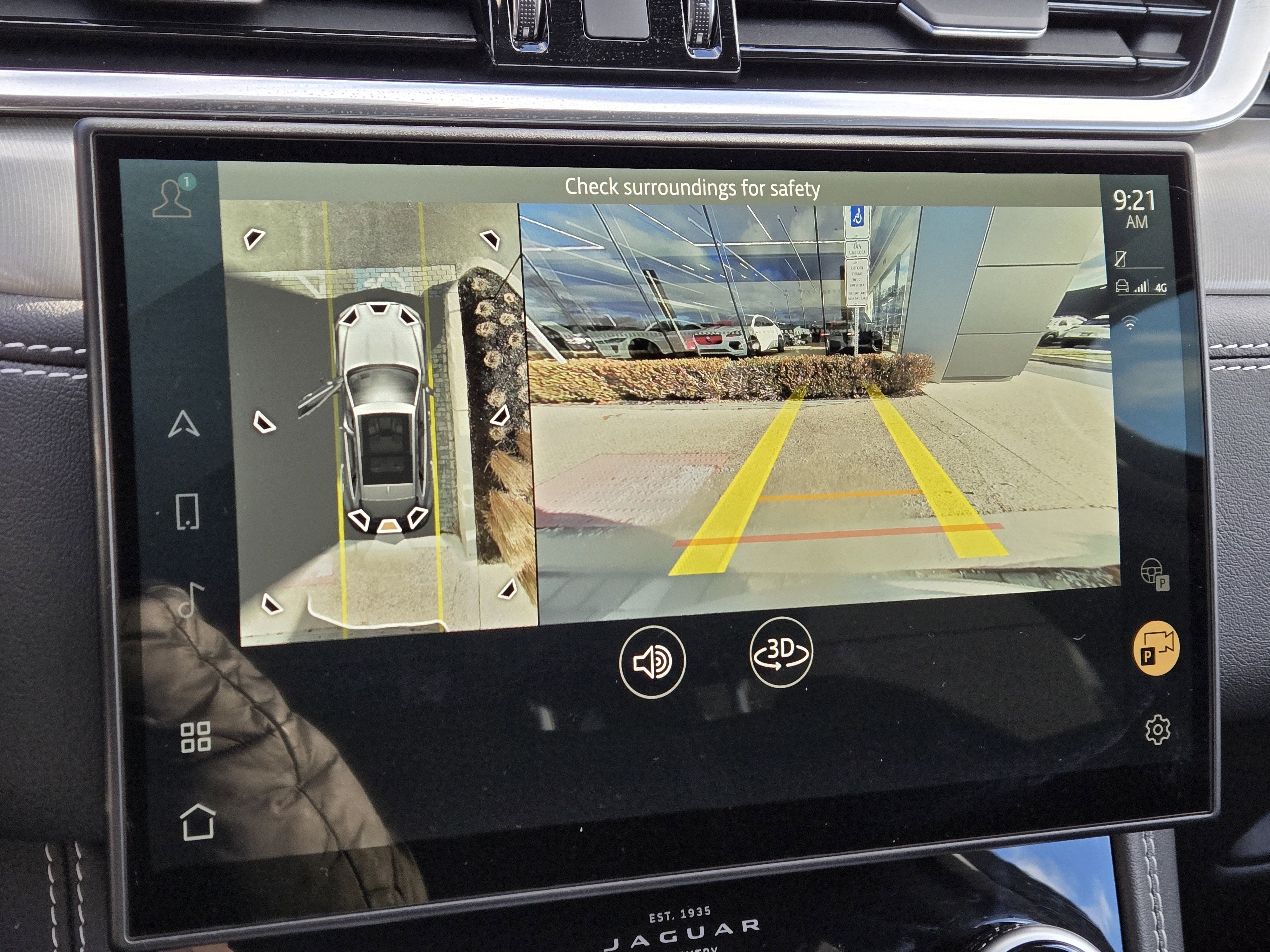 Certified 2026 Jaguar F-PACE R-Dynamic S image 24