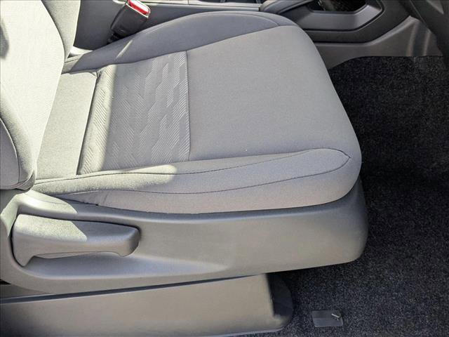 New 2026 Nissan Frontier S image 4