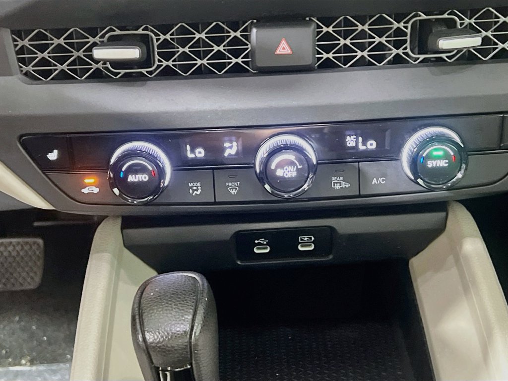 Used 2024 Honda Accord EX image 23