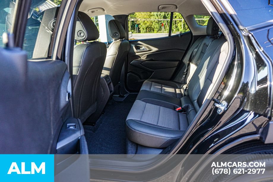 Used 2025 Chevrolet Trax LT FWD image 20