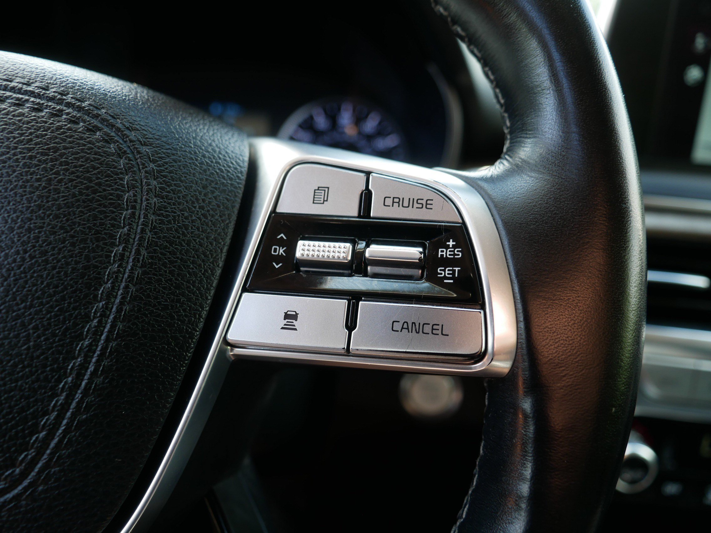 Used 2022 Kia Telluride EX AWD/4WD image 29