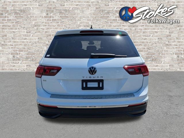 Certified 2023 Volkswagen Tiguan SE image 5