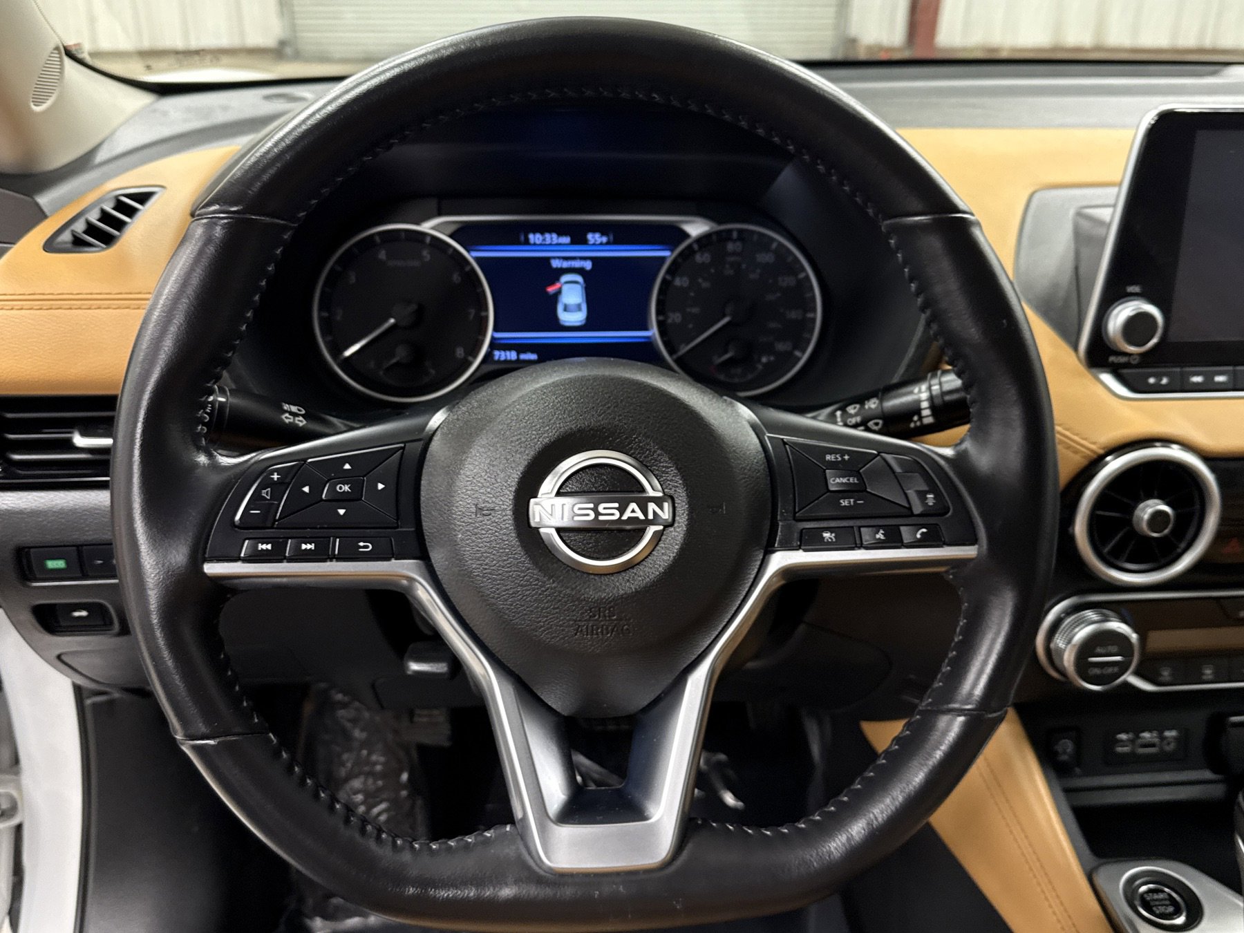 Used 2024 Nissan Sentra SV w/ SV Premium Package image 8