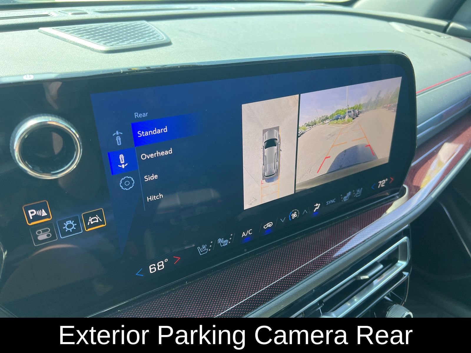 Used 2024 Chevrolet Traverse RS image 14