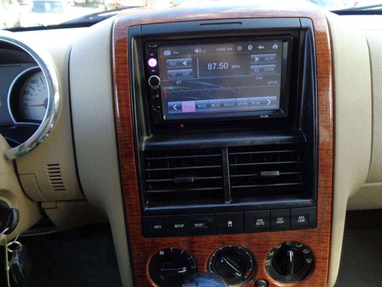 Used 2007 Ford Explorer Eddie Bauer AWD/4WD image 19