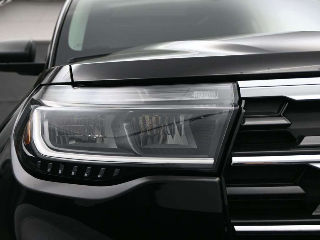 New 2025 Ford Explorer Active w/ Active Comfort Package image 11