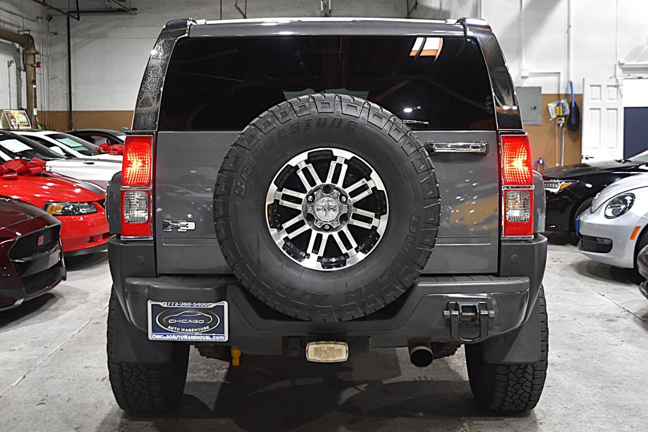 Used 2009 HUMMER H3 Luxury AWD/4WD image 6
