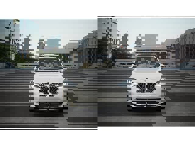 Used 2026 BMW X3 xDrive30 w/ Premium Package image 3