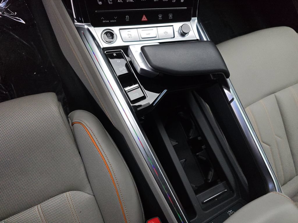 Used 2024 Audi Q8 e-tron Prestige AWD/4WD image 31
