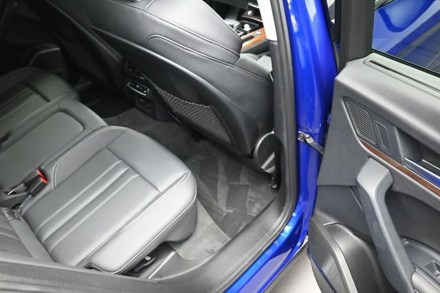 Used 2023 Audi Q5 e Prestige w/ Prestige Package AWD/4WD image 37