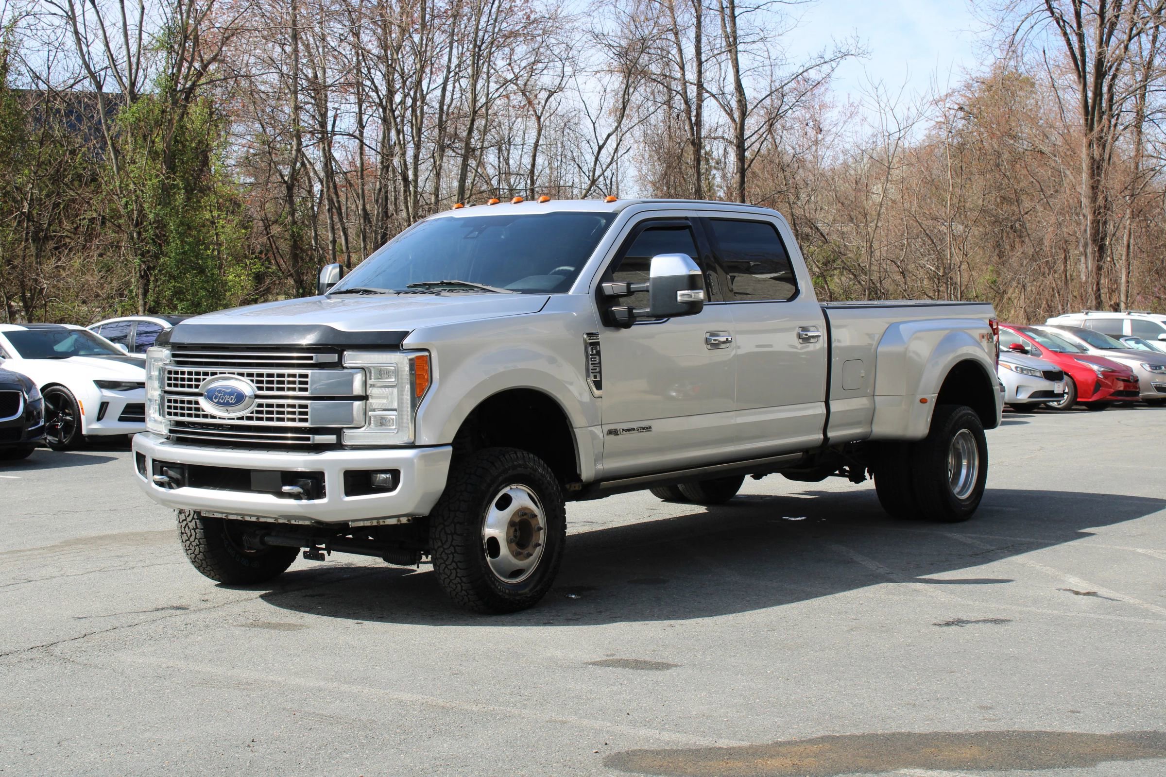 Used 2018 Ford F350 Platinum w/ Platinum Ultimate Package image 3