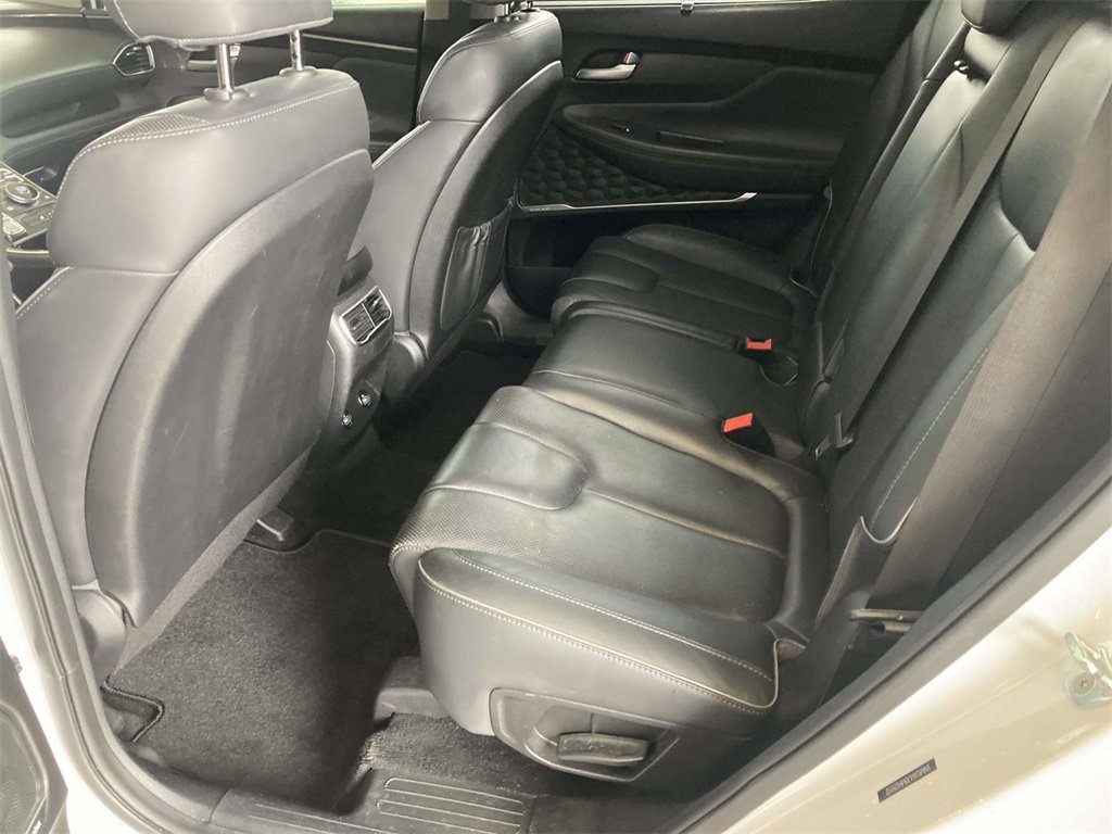 Used 2021 Hyundai Santa Fe SEL w/ Convenience + Premium Package image 9