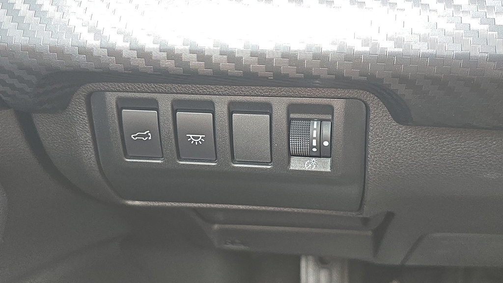 Used 2023 Subaru Ascent Premium w/ Convenience Package AWD/4WD image 19