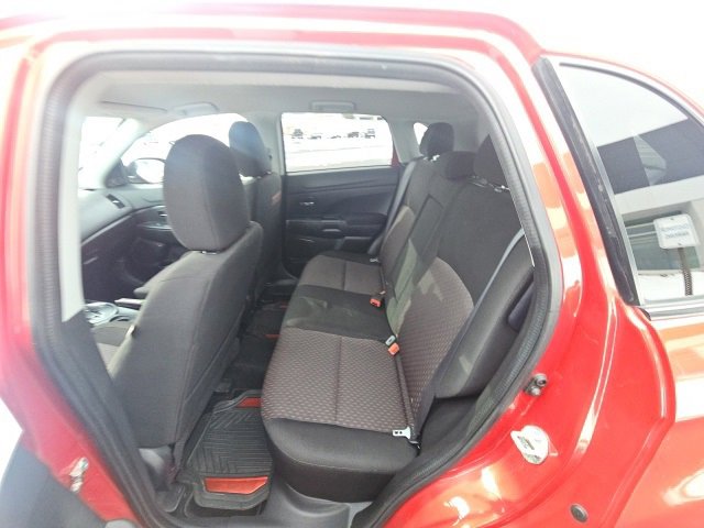 Used 2017 Mitsubishi Outlander Sport LE image 13