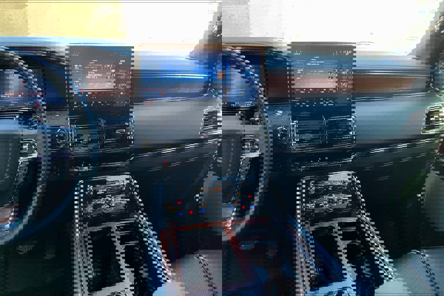 Used 2024 Lincoln Navigator Reserve image 7