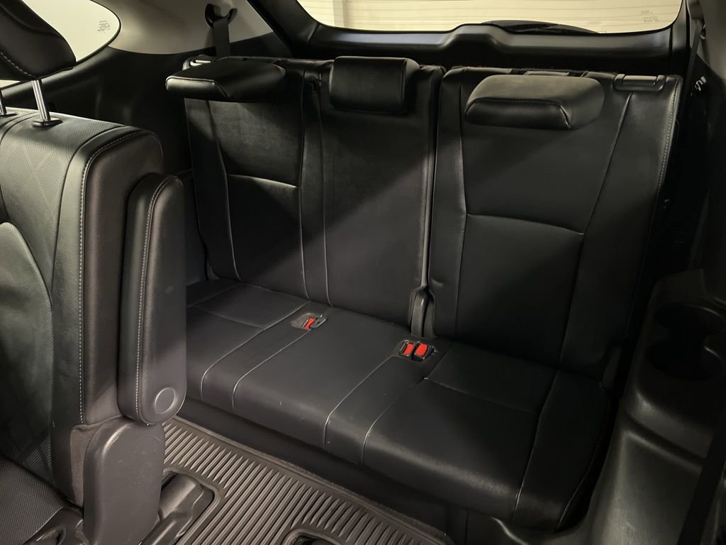 Used 2024 Toyota Highlander Platinum image 32