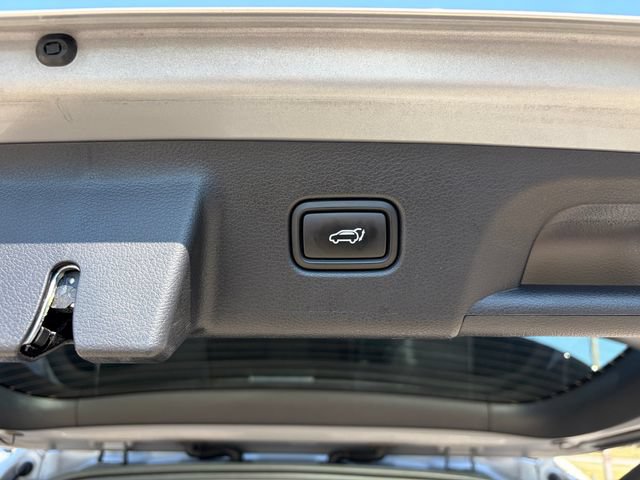 Used 2024 Hyundai Palisade Limited AWD/4WD image 12