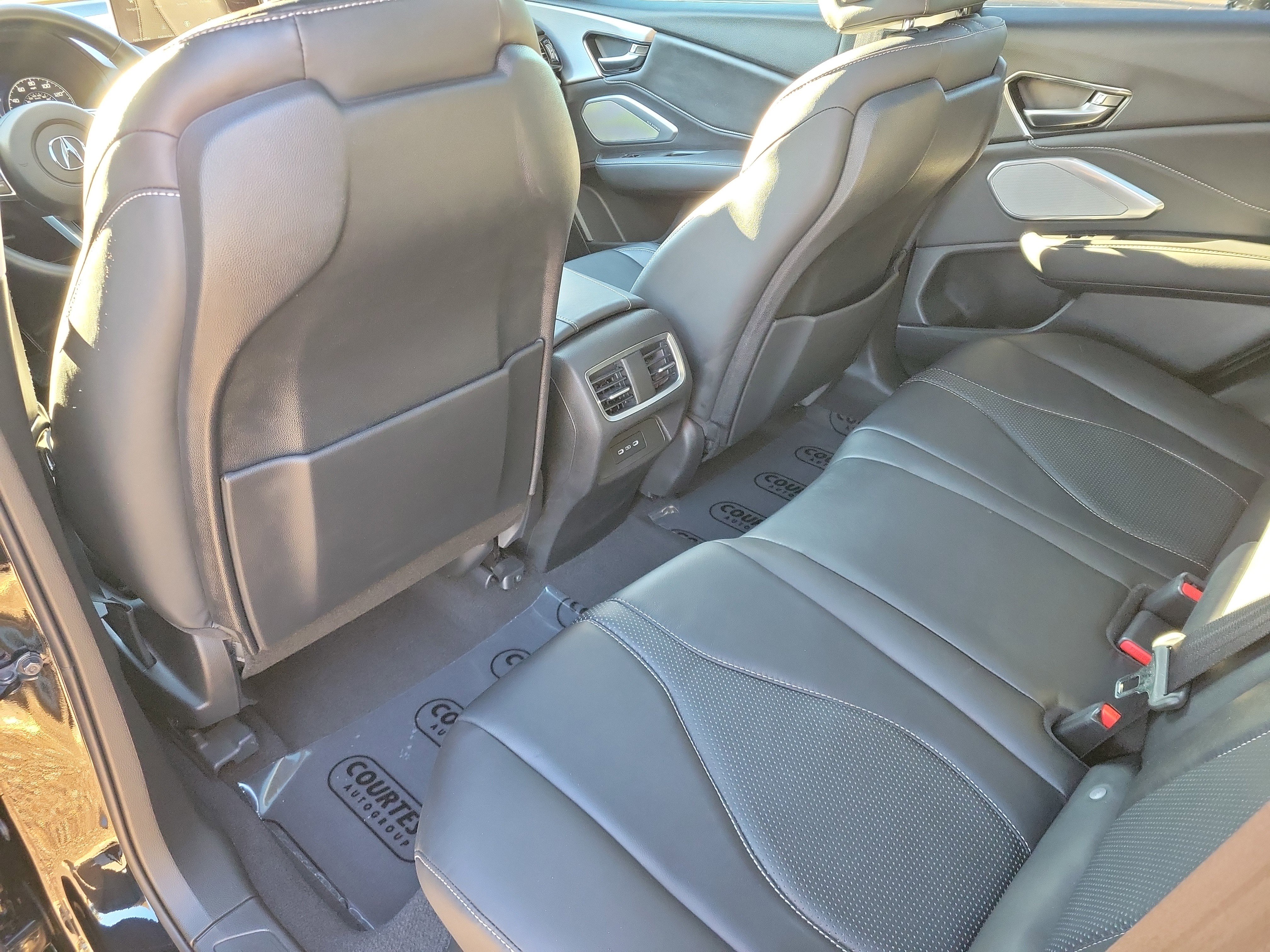 Used 2022 Acura RDX FWD w/ Technology Package image 13