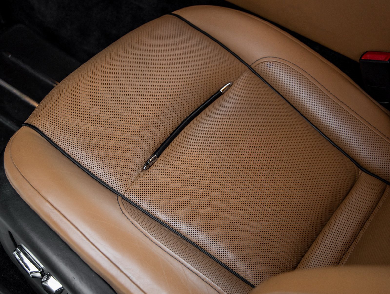 Used 2017 Rolls-Royce Wraith image 26