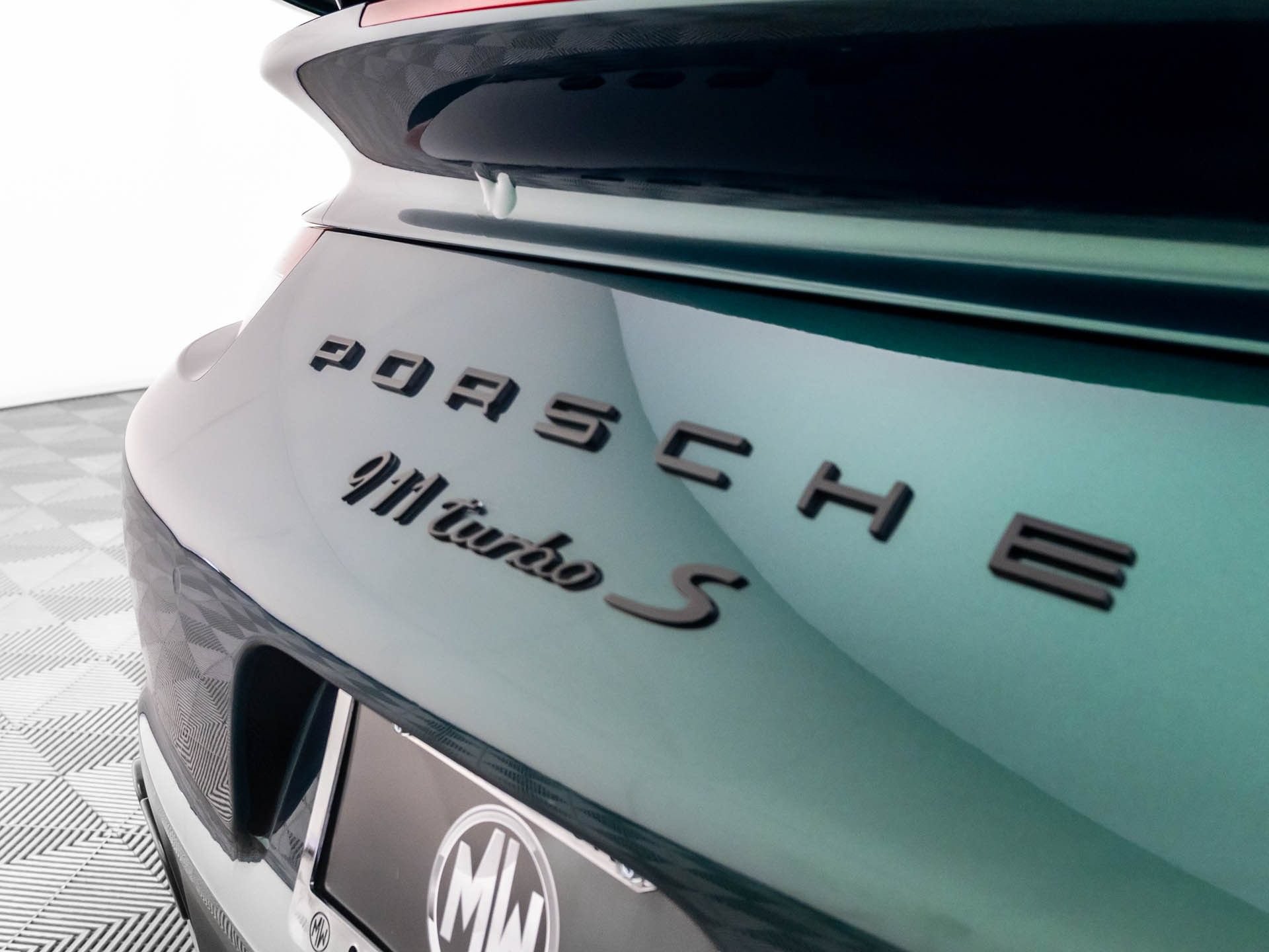 Used 2015 Porsche 911 Turbo S AWD/4WD image 36