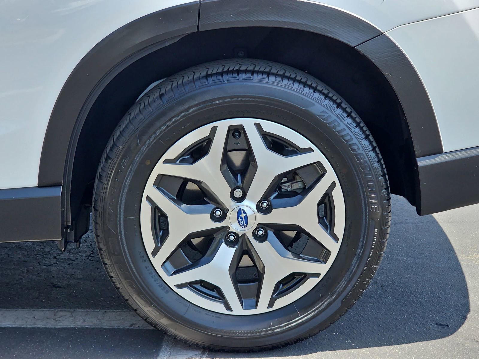New 2024 Subaru Forester Premium AWD/4WD image 34