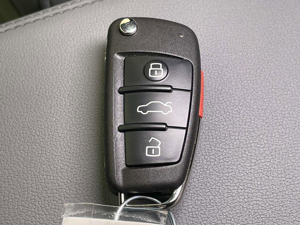 New 2025 Audi Q3 2.0T Premium image 42