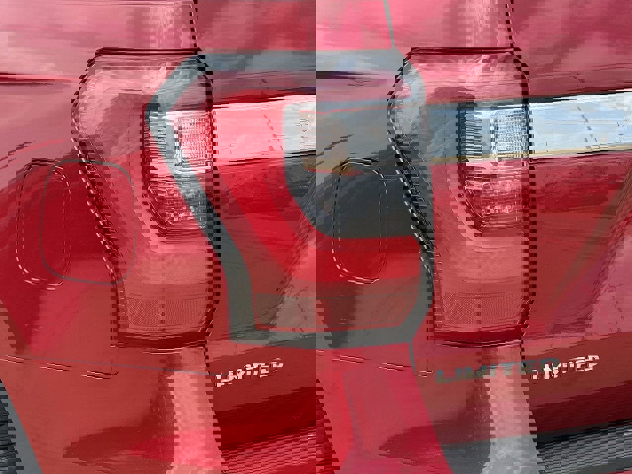 Certified 2020 Ford Expedition Limited w/ Equipment Group 301A image 7